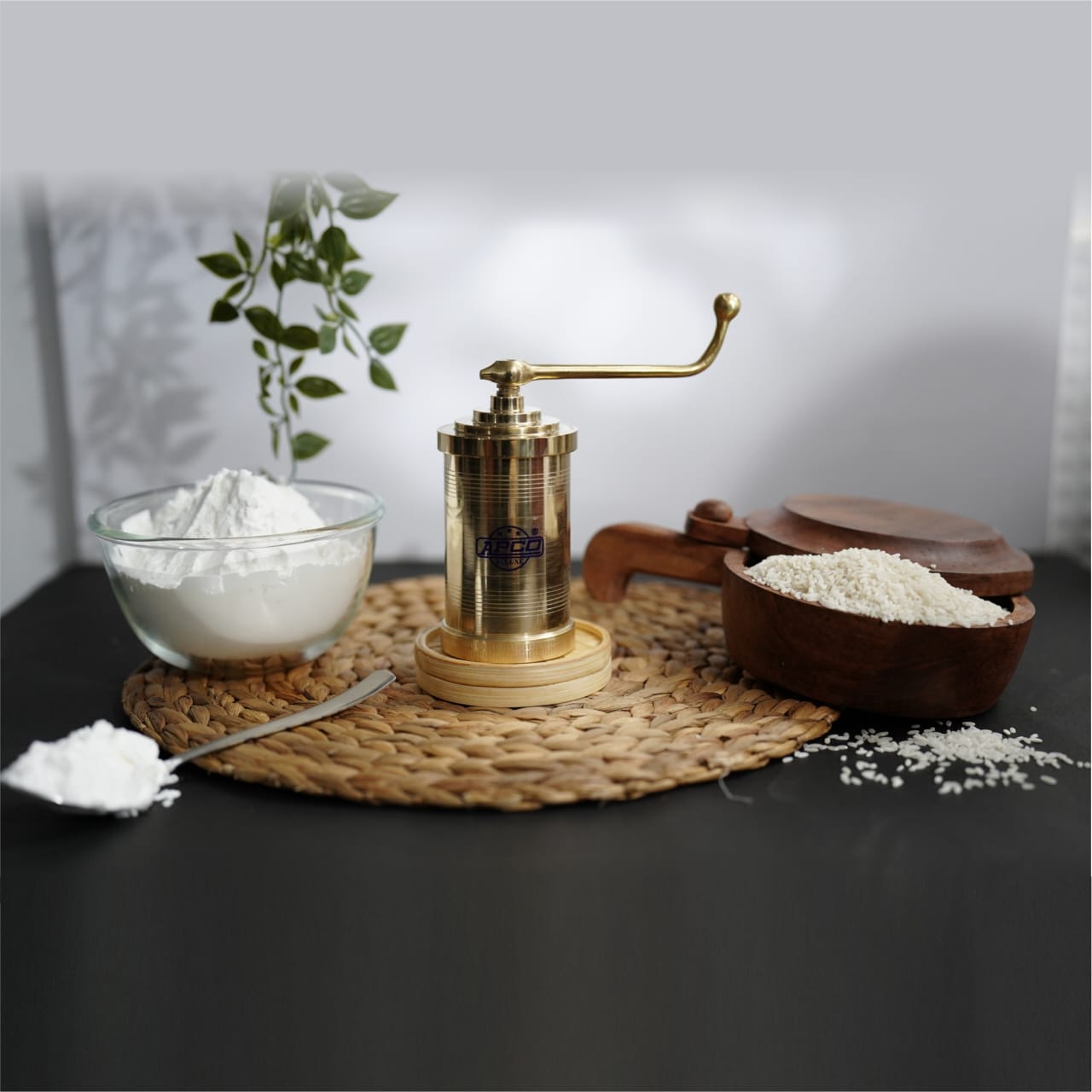 BRASS 600GM SEV SANCHA WITH BOTTOM RING