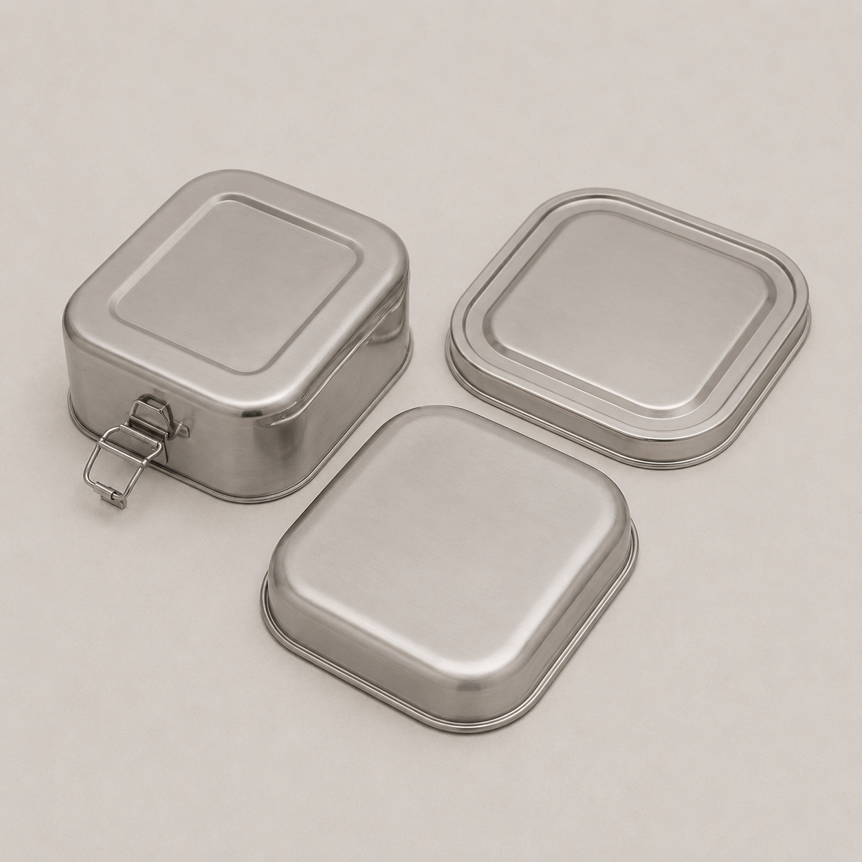 Square lunch box